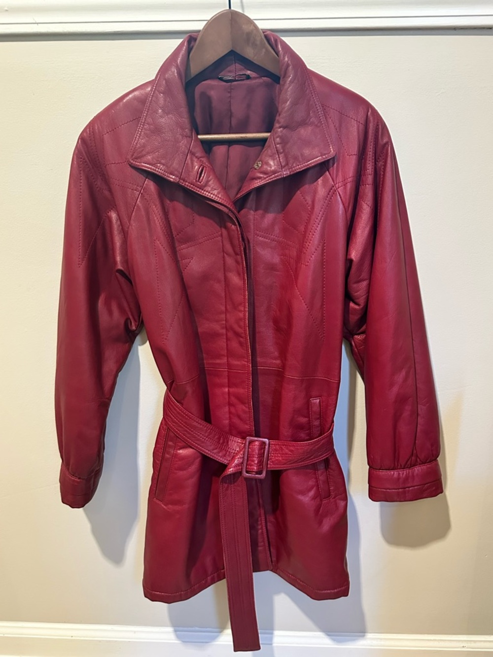 Vintage 1970s Women's Red Leather Belted Jacket